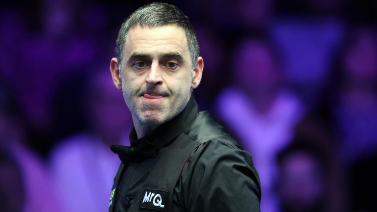 Ronnie O’Sullivan questions future after advancing to World Grand Prix Snooker quarter-finals with a win over Zhou Yuelong