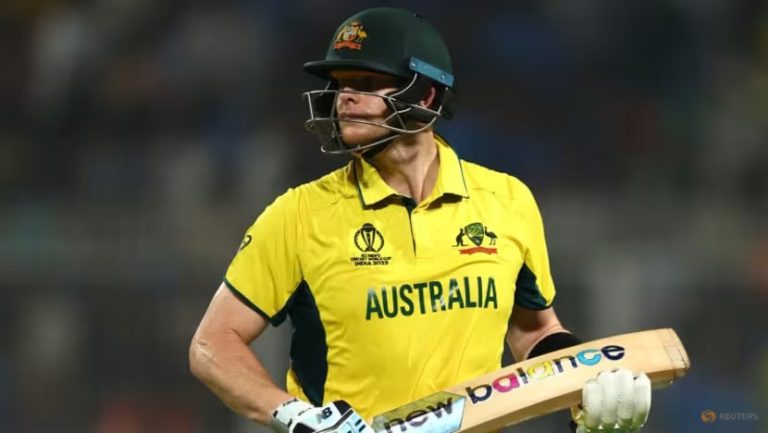 Steve Smith doesn’t make an impact in his debut as an opener, but Australia still takes the lead