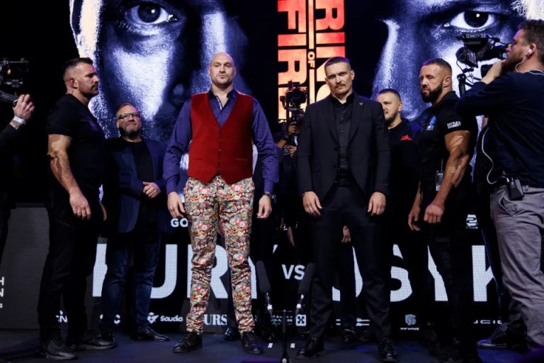 What is the price of tickets for Tyson Fury and Alexander Usyk’s super fight?