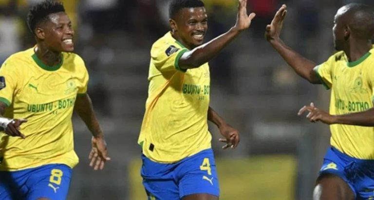 Mamelodi Sundowns vs SuperSport United: A Clash of Titans in the South African Premier League – March 12, 2024