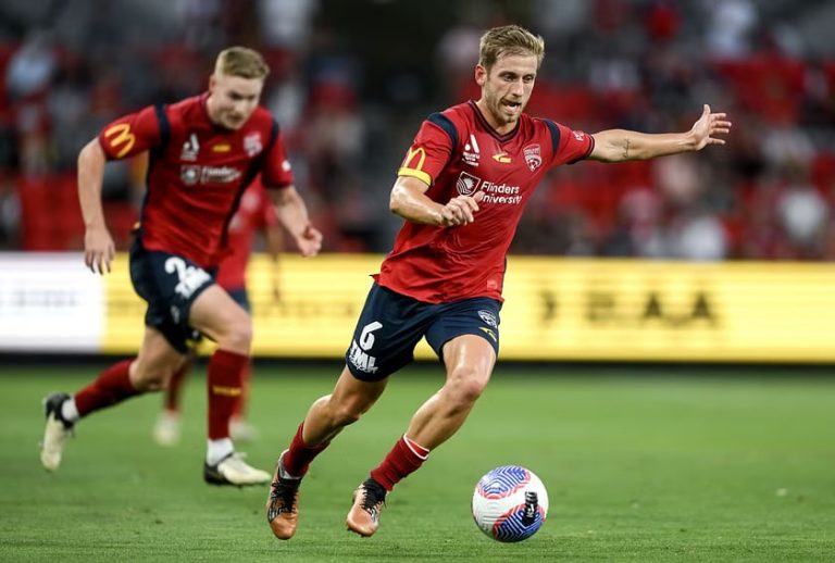 Wellington Phoenix vs Adelaide United: A-League Clash – Detailed Prediction and Betting Analysis for March 3, 2024