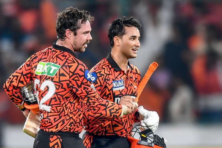 Hyderabad’s Dominant Display Crushes Lucknow in IPL Showdown