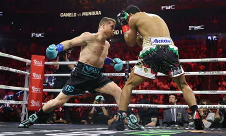 Canelo Alvarez Secures Victory Over Jaime Munguia to Maintain Undisputed Super-Middleweight Title