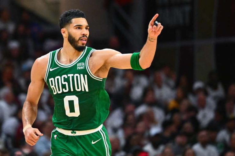 NBA Playoffs Recap: Celtics Dominate Cavaliers, Thunder Rally Past Mavericks